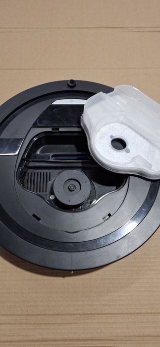 Odkurzacz automatyczny Philips FC8776 robot sprzątający