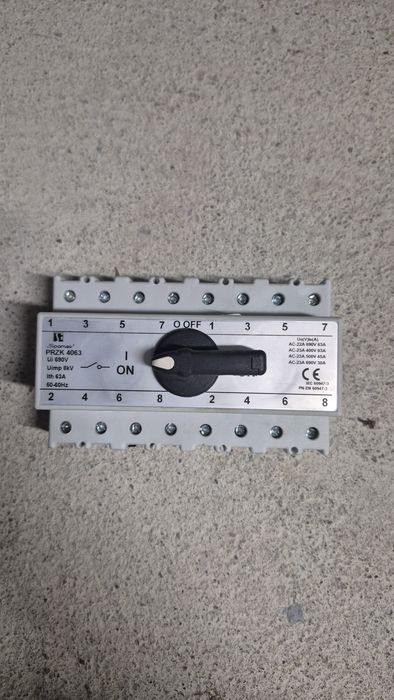 Przelącznik źródła zasilania PRZK-4063\W02
