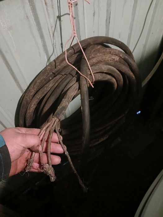 Кабель 4 жильний