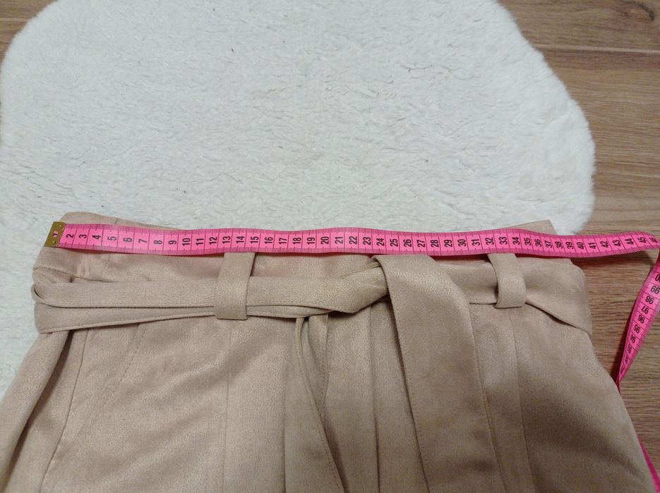 Spodnie zamszowe na wiązanie Orsay