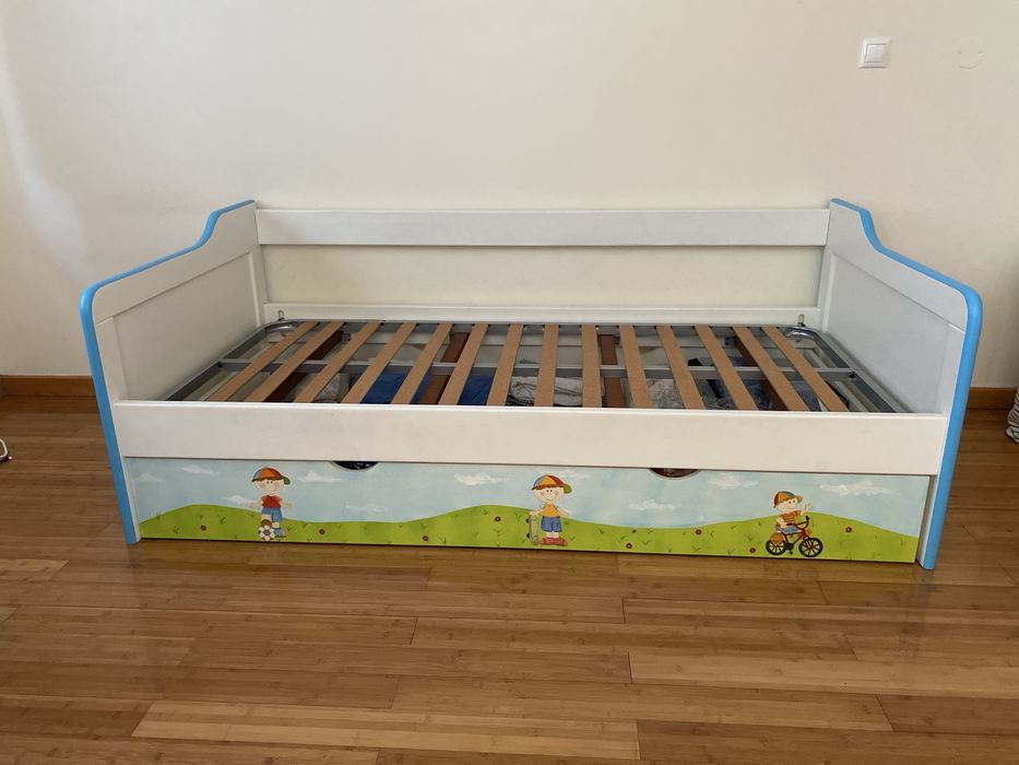 Vendo cama individual com possibilidade de +1 cama