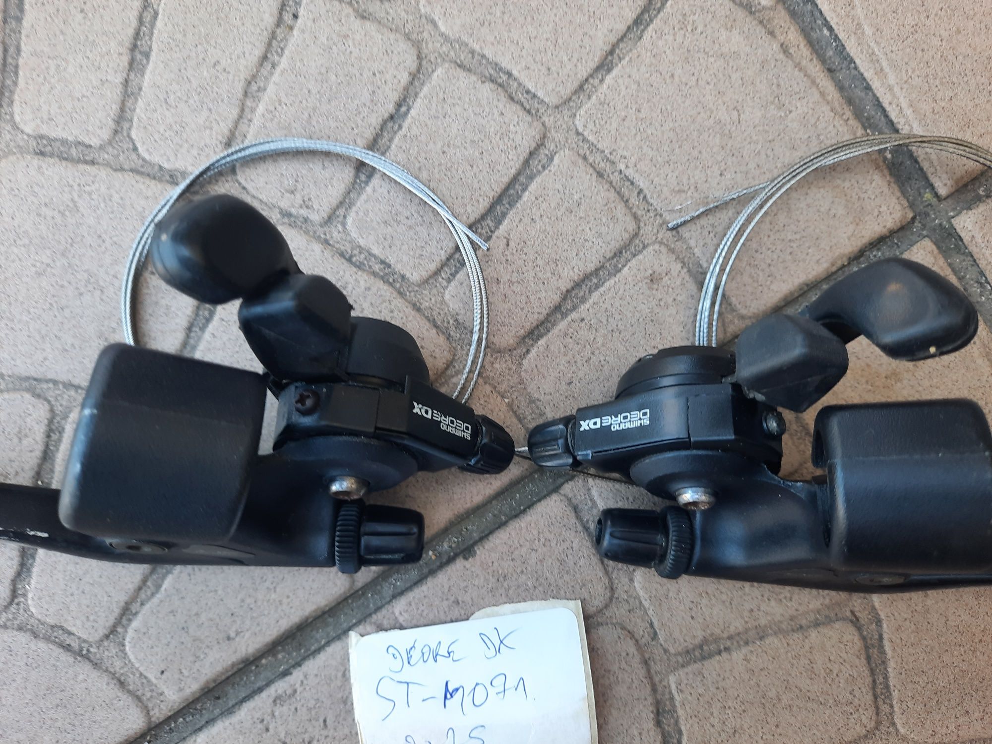klamkomanetki shimano deore DX st-m071 . 3x7s retro 0725m2