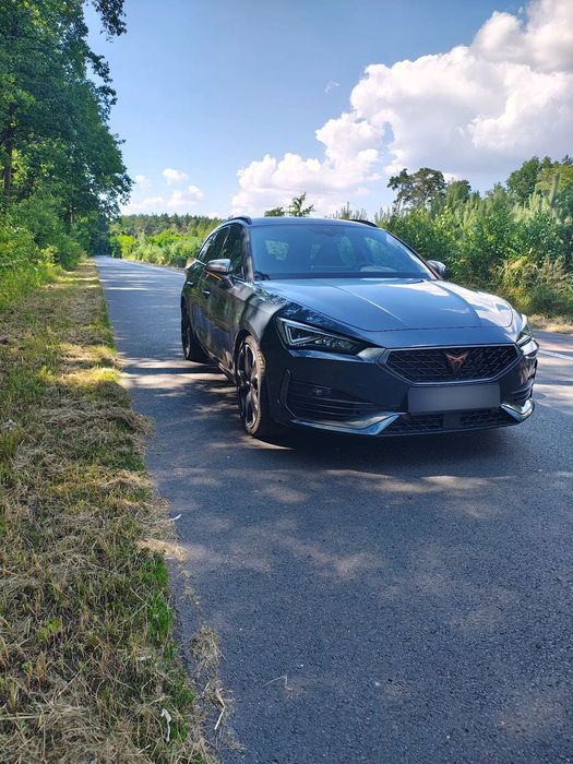 Cupra Leon Niesamowita Cupra Leon