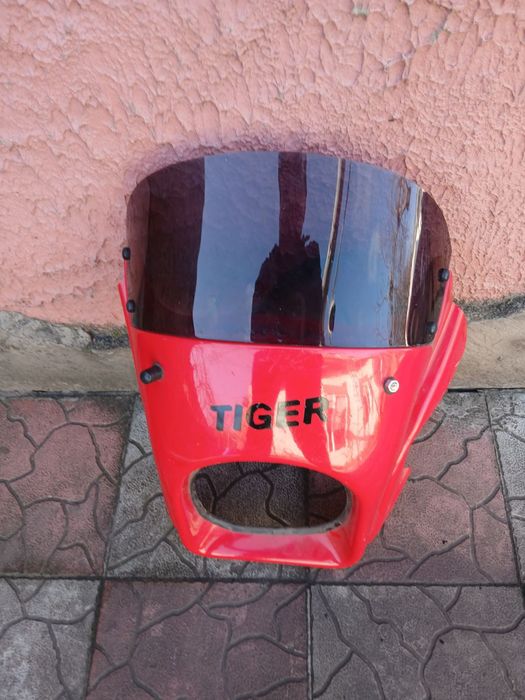 Обтекатель -обтічник мото TiGer-відмінний стан