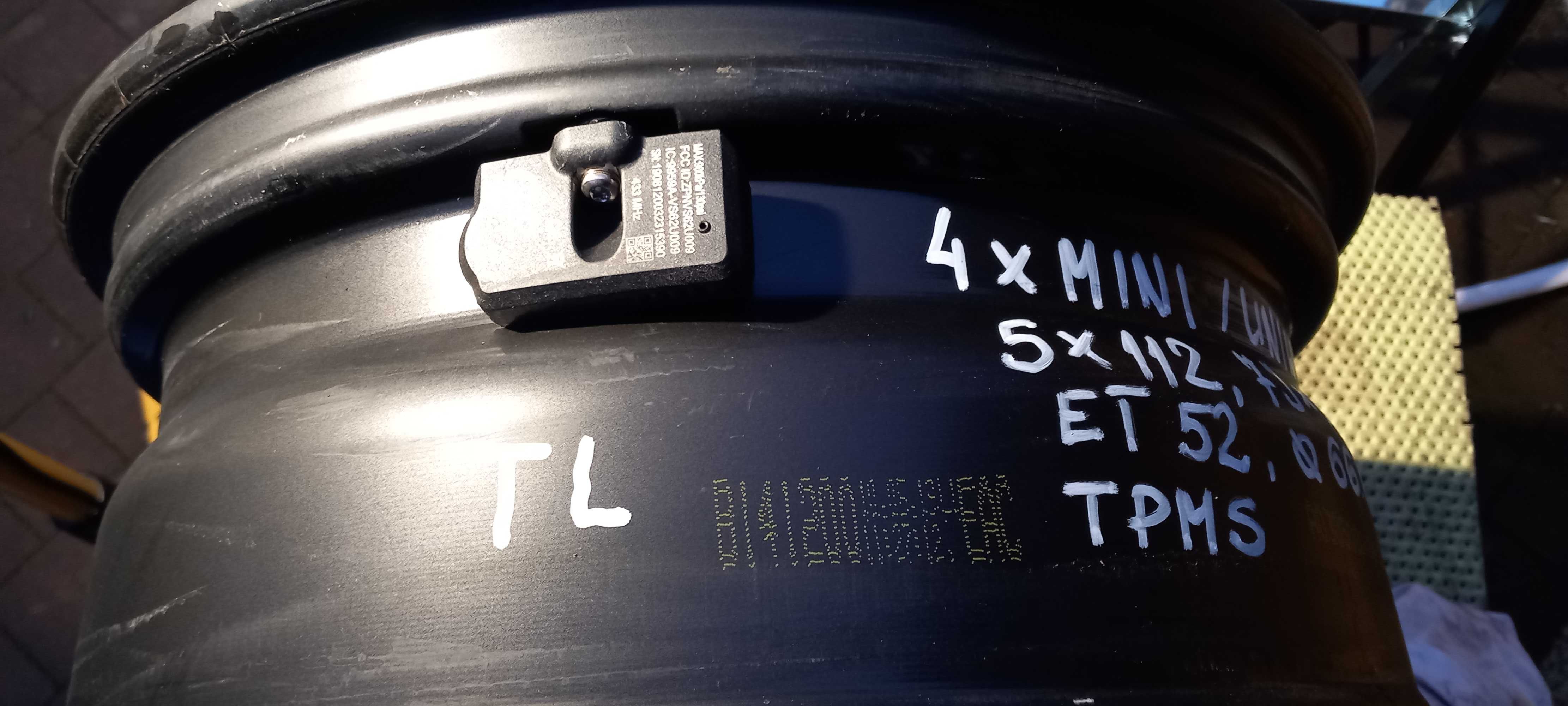 Felgi Auta VAG/VW,MINI/BMW,MERCEDES 5x112 , 7Jx16, ET52, 66.6 ,TPMS