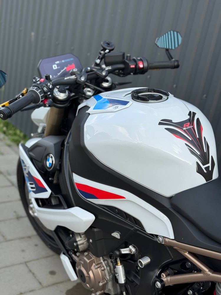 Bmw s 1000 R  2023 r