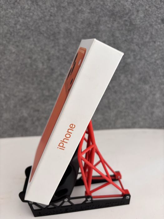 Troco/Vendo Iphone 17 Pro Max 256GB Cosmic Orange Selado