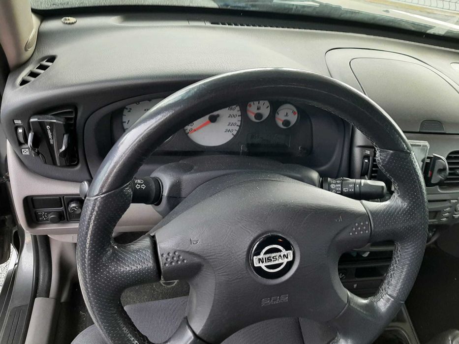 Nissan Almera Top 1.5 Gasolina – Fiável, económico e confortável!