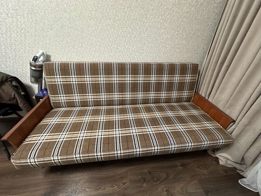 Продам диван в ідеальному стані