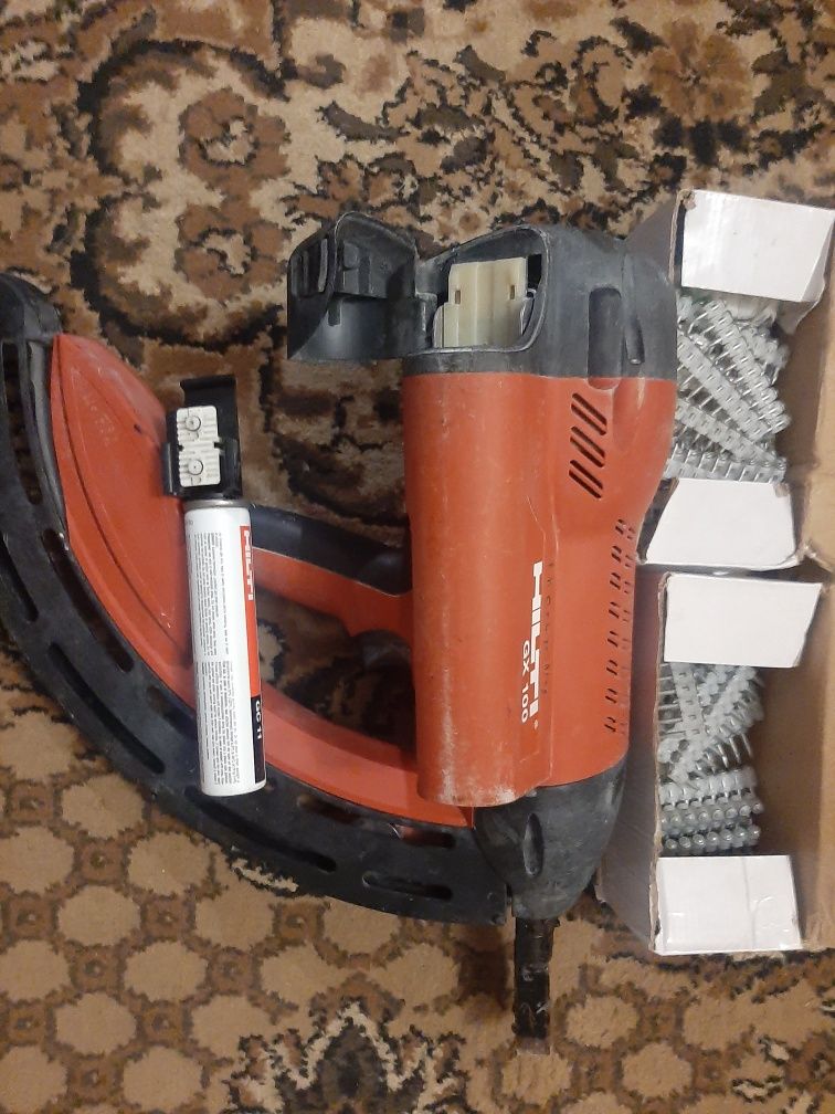 Пистолет монтажный Hilti GX 100