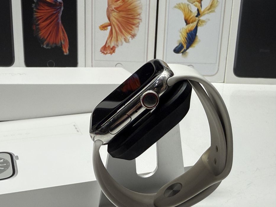 MAГAЗИН Apple Watch Series 8 45mm Stainless Steel Trade-In/Oбмeн