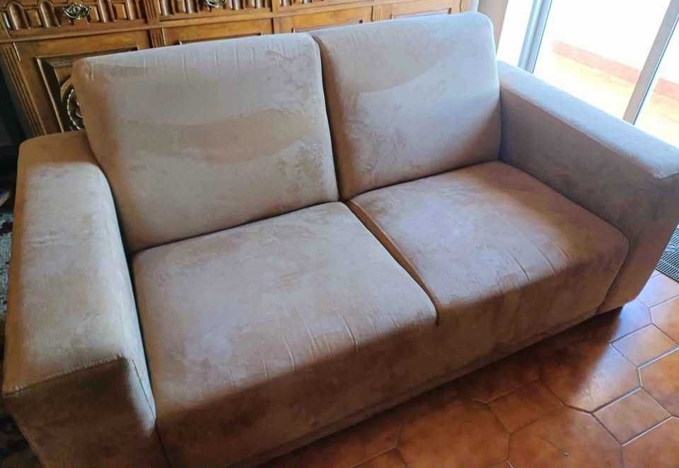 Sofá 2 lugares de Veludo