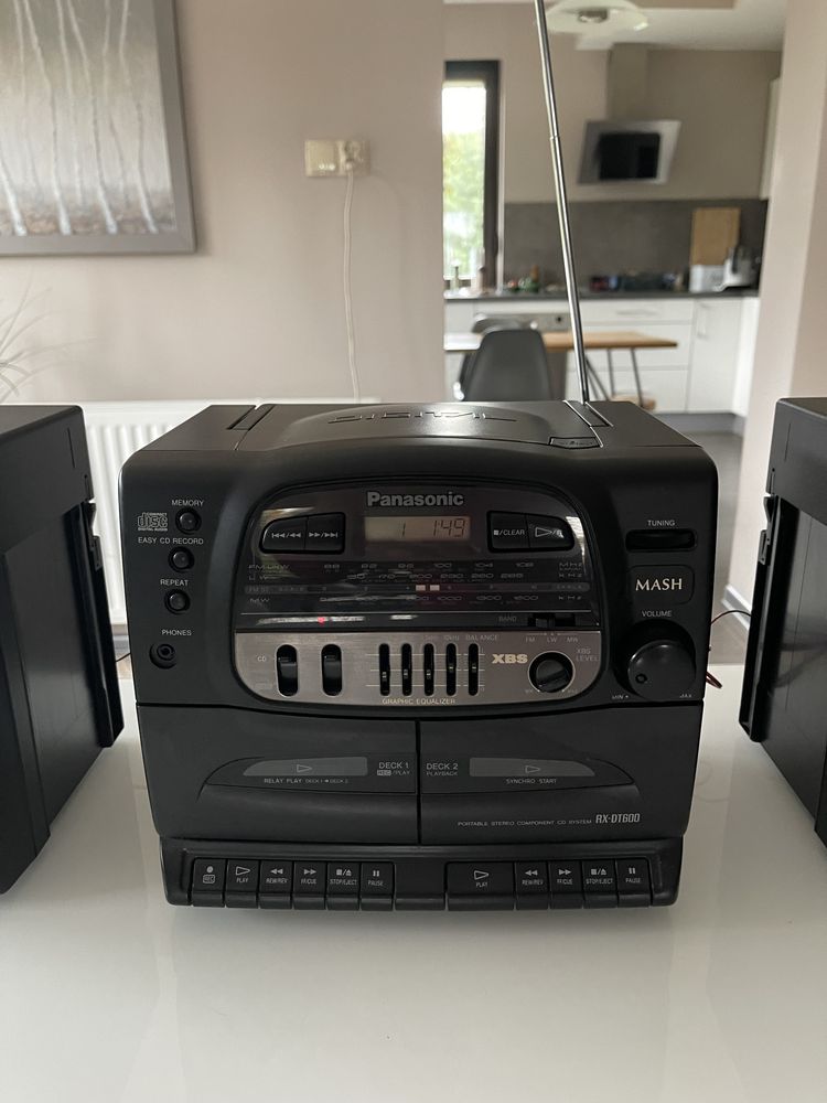 Panasonic radiomagnetofon z CD