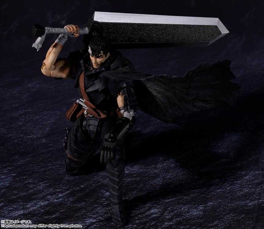 Фігура Берсерк Гатс Berserk S.H.Figuarts Guts (Berserker Armor)