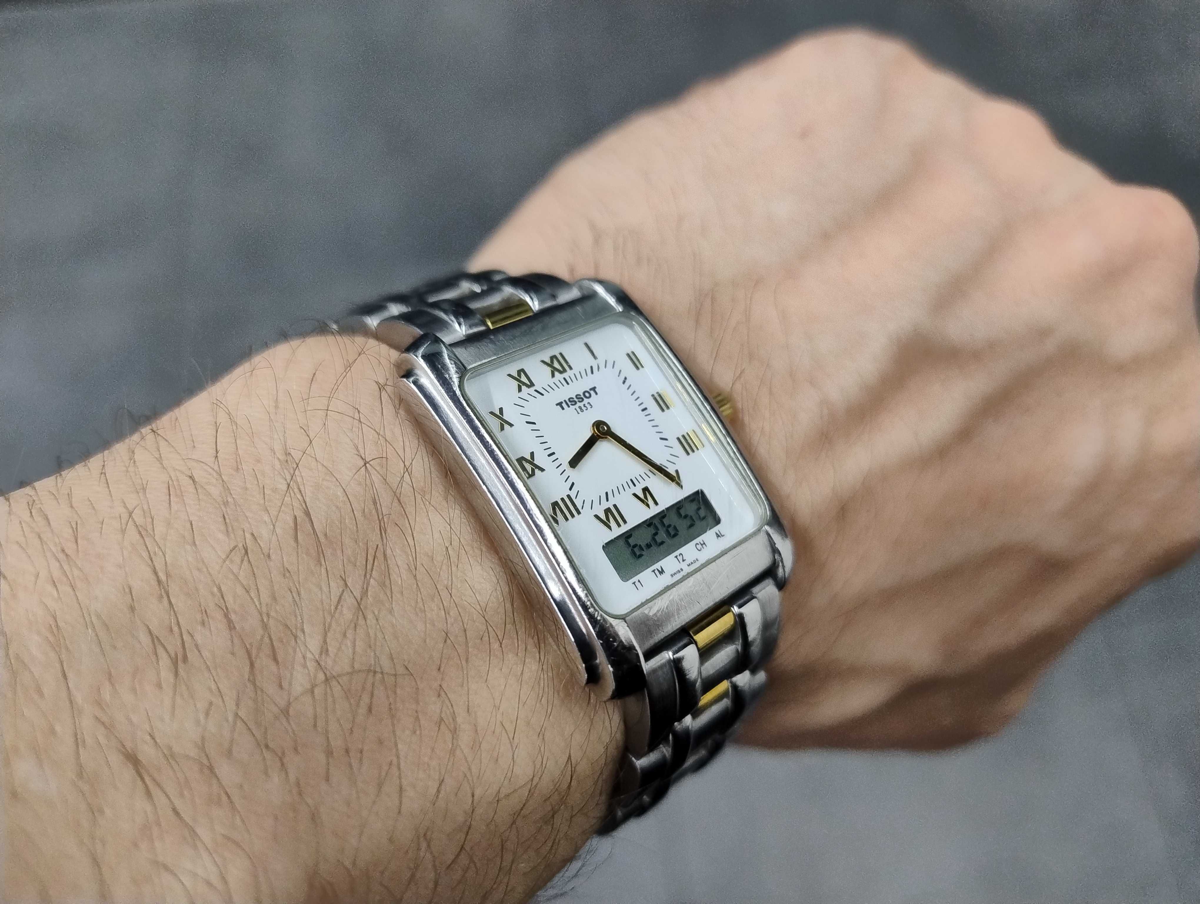 Przepiękny Zegarek Tissot dual time Oryginalny stal Bransoleta Swiss !