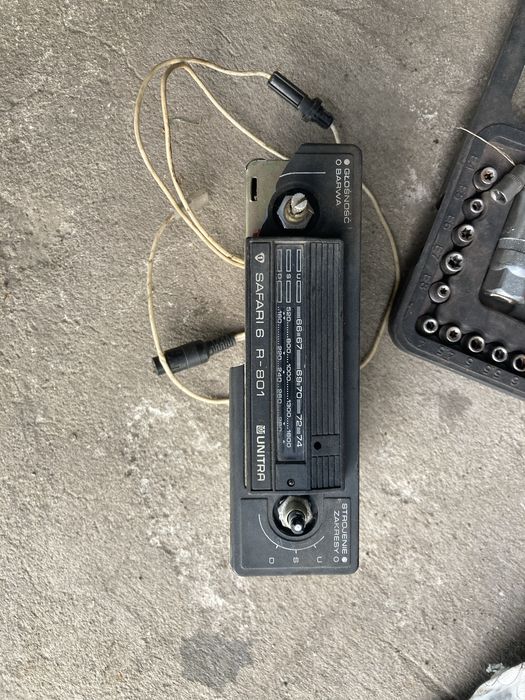 Radio Unitra Safari R-801