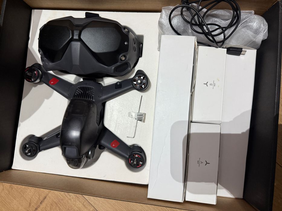 Dron DJI FPV combo wideo 4k