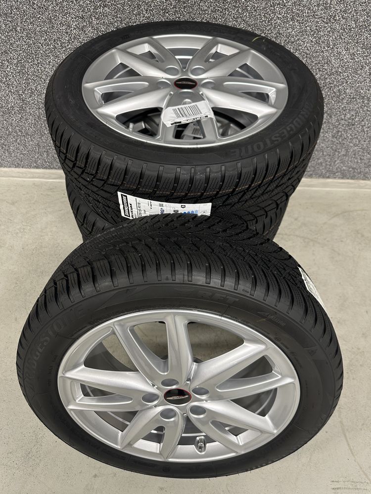 Nowe oryginalne koła zimowe alufelgi 18 Mini Countryman F60