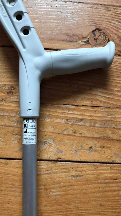 kula inwalidzka łokciowa Progress 1 regulowana praktyczna 150 kg