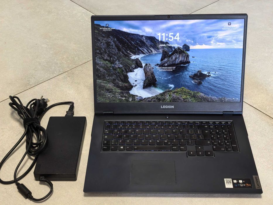 Laptop LEGION 5 17ITH6H 17,3 144Hz RTX3060 i7 11800h 16GB 1TB Win11