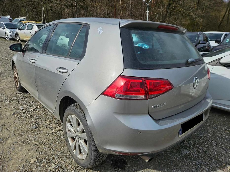 Volkswagen Golf 1.2 TSI benzyna 2014 rok 5-drzwi Francja