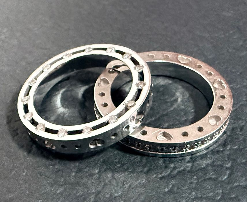 Продам дві ювелірні каблучки золото, діаманти