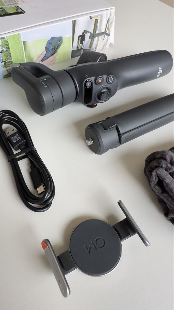 Gimbal DJI Osmo Mobile 6 w świetnym stanie