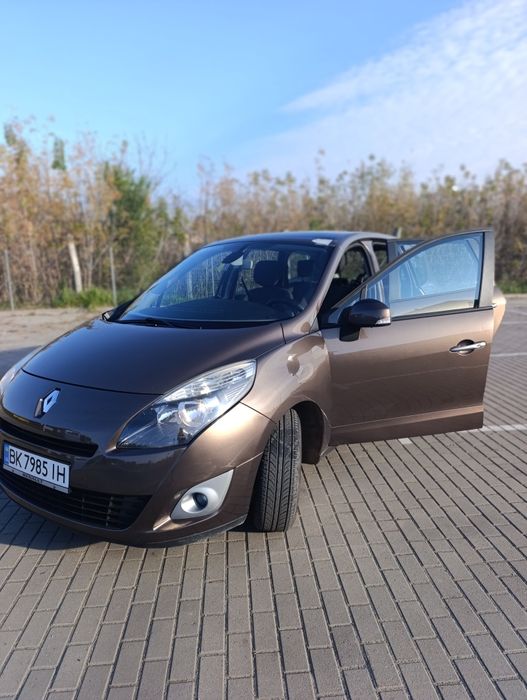 Продам Grand Scenic