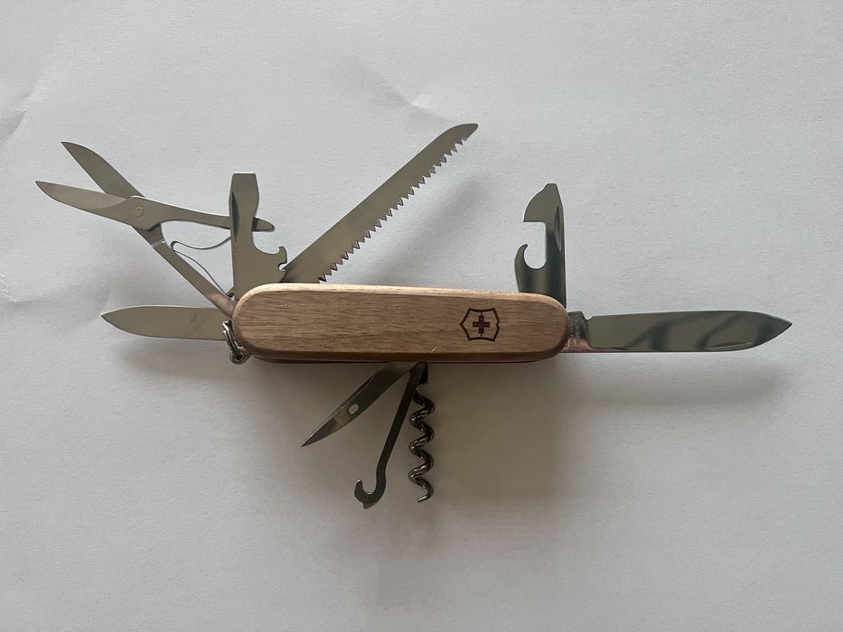 Scyzoryk Victorinox Hunstman Wood