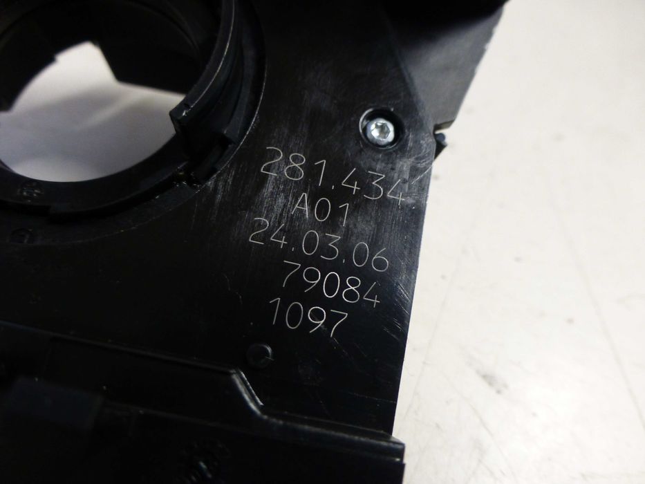 VW MULTIVAN T5 POLO 9N taśma airbag czujnik kąta skrętu 281.433 A29