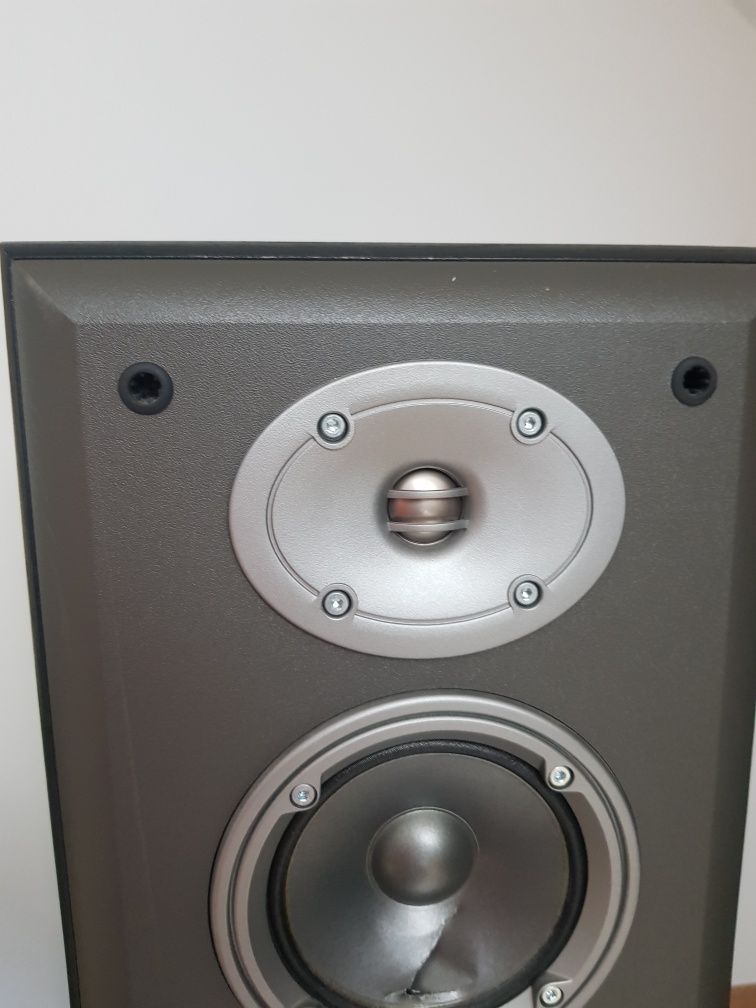 Kolumna podłogowe JBL E80
