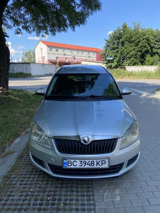 Продам Skoda Roomster 1,6 TDI 2010 рік