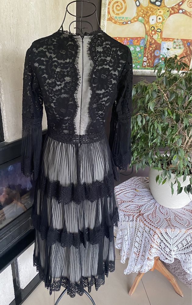 Lilly piękna sukienka wieczorowa elegancka 38 tylko Przesyłki OLX