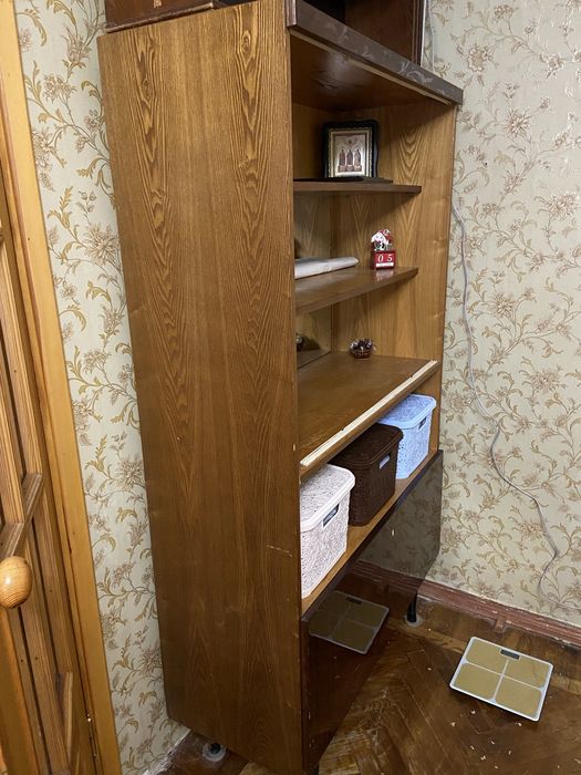 Сервант без скла