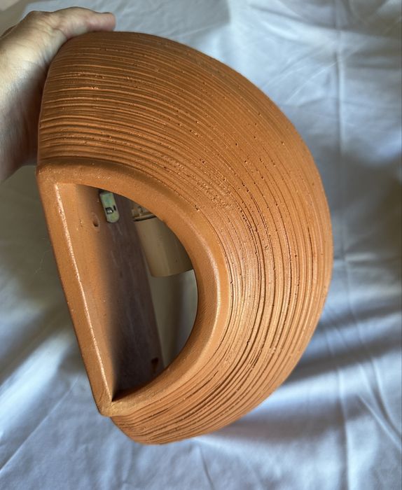 Apliques de parede, três, em barro natural