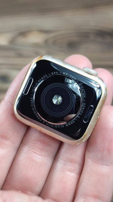 Apple watch 5 40mm корпус с внутренностями