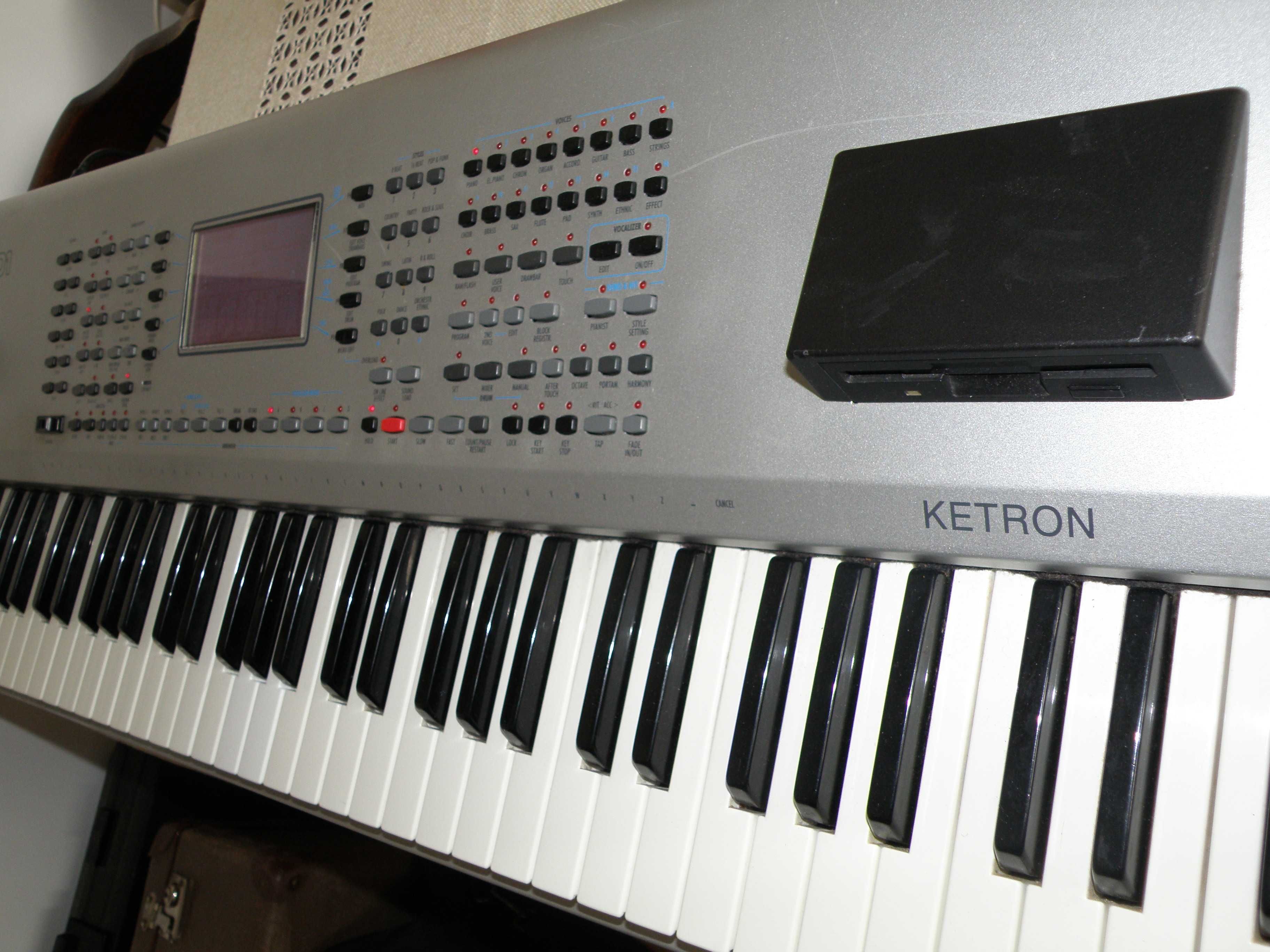 Keyboard - KETRON -SD-1