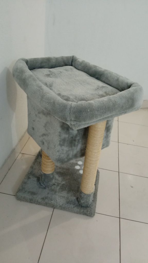 Arranhador para gatinhos   Novo