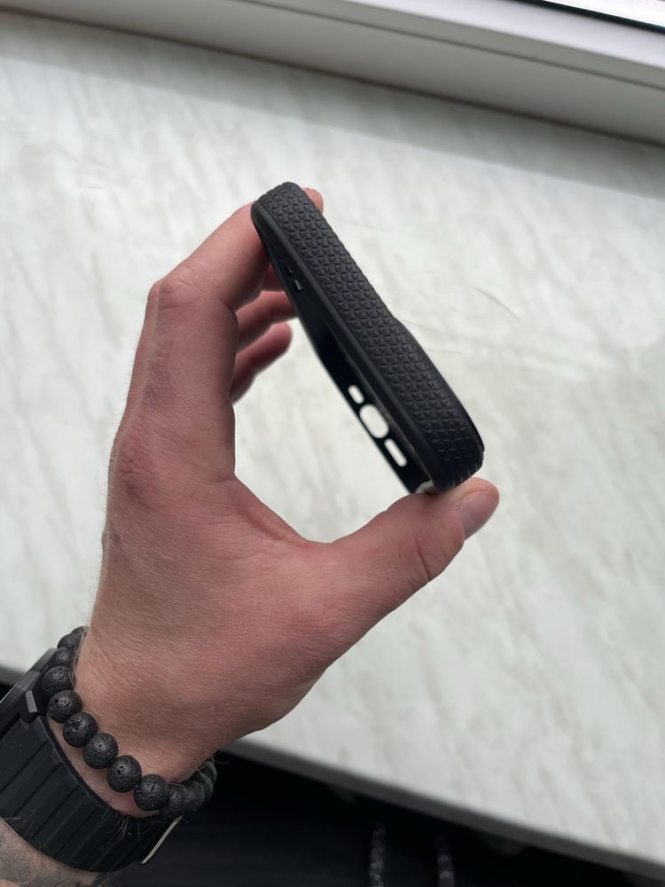 Противоударний чохол iphone 13
