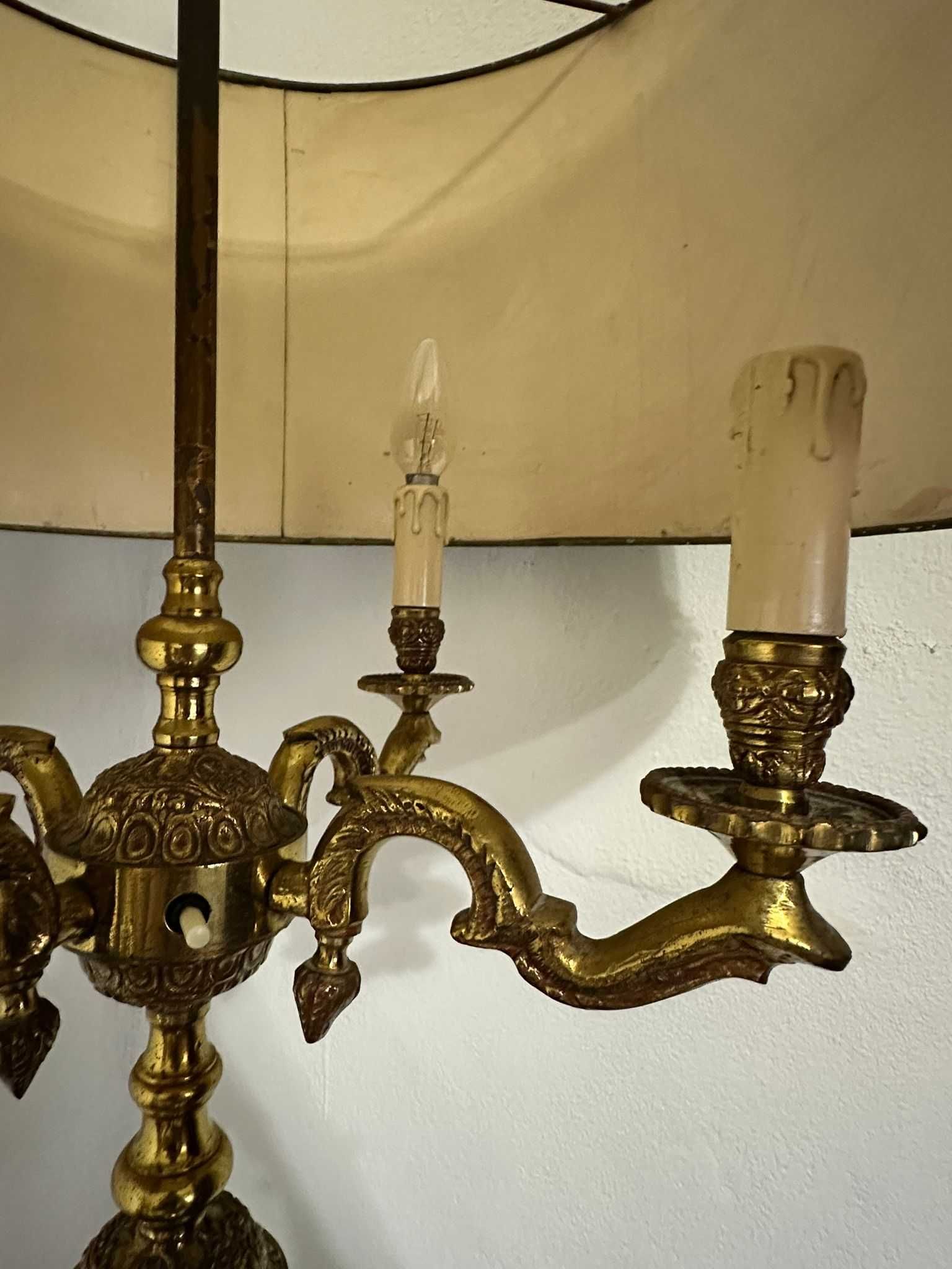 Sala de Jantar Clássica Completa – Elegância e Qualidade