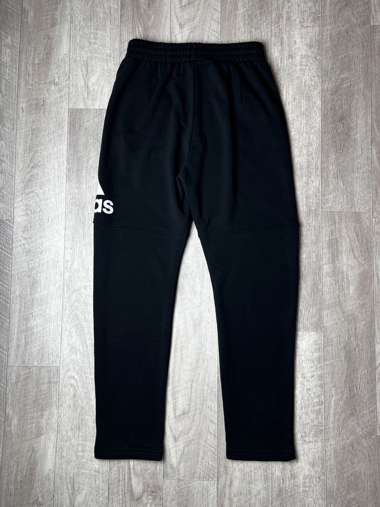 Спортивные штаны Adidas,размер L,оригинал,подростковые,big logo,чёрные