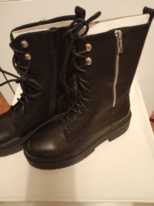 Нові  черевики жіночі. Geox р.39