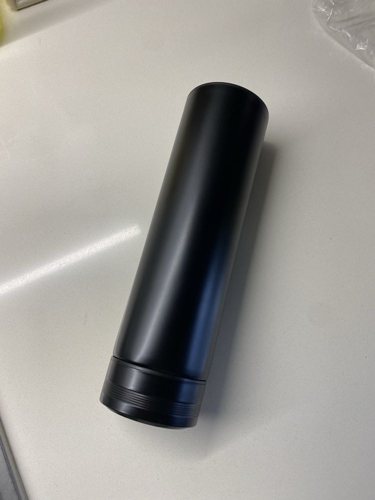 Garrafa térmica preta