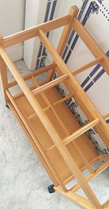 Mesa de apoio (madeira)