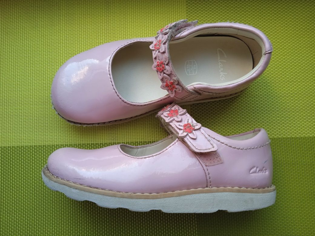 Туфельки для дівчинки, дитяче взуття