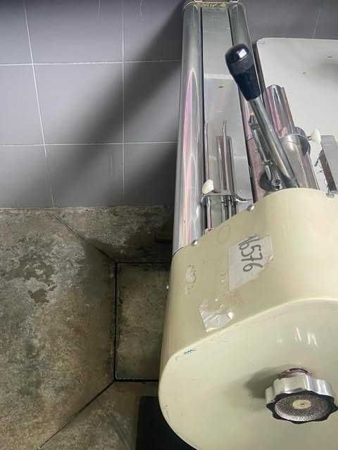 Máquina de Cortar Clorete