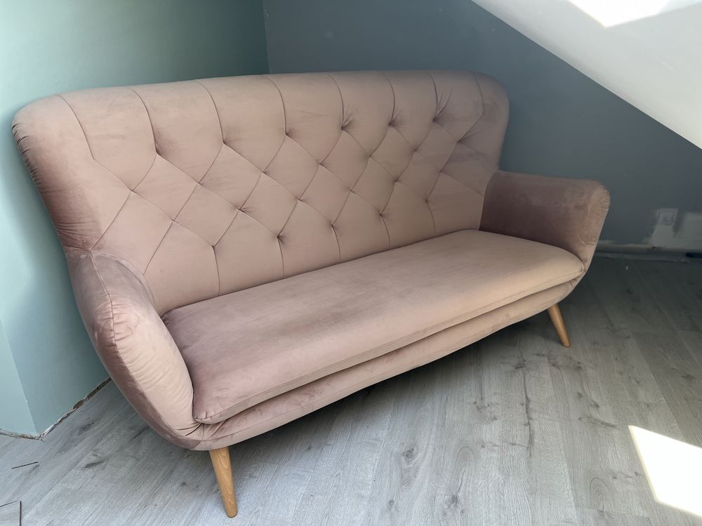 Sofa Pirjo brudny róż