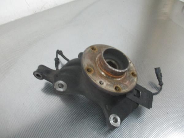 Manga de eixo frente esquerda RENAULT Megane III Grandtour (KZ0/1)