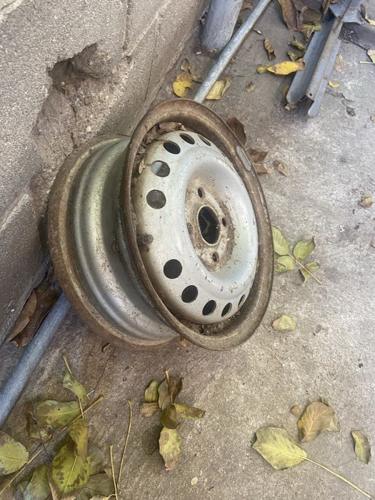Продам диск дєо R13