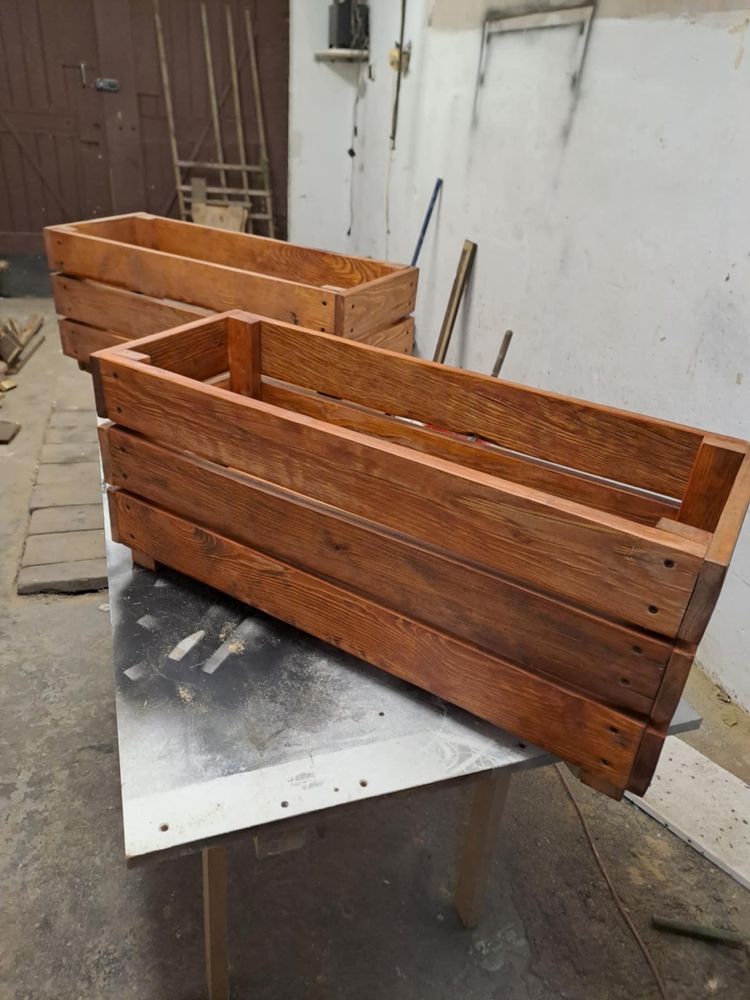 Drewniane donice ogrodowe 80x30x34 cm – impregnowane, kolor teak